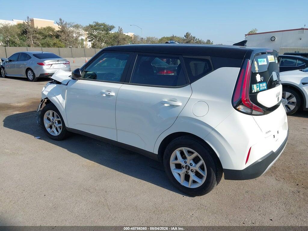 KNDJ23AU0P7194175 2023 KIA SOUL photo no. 3