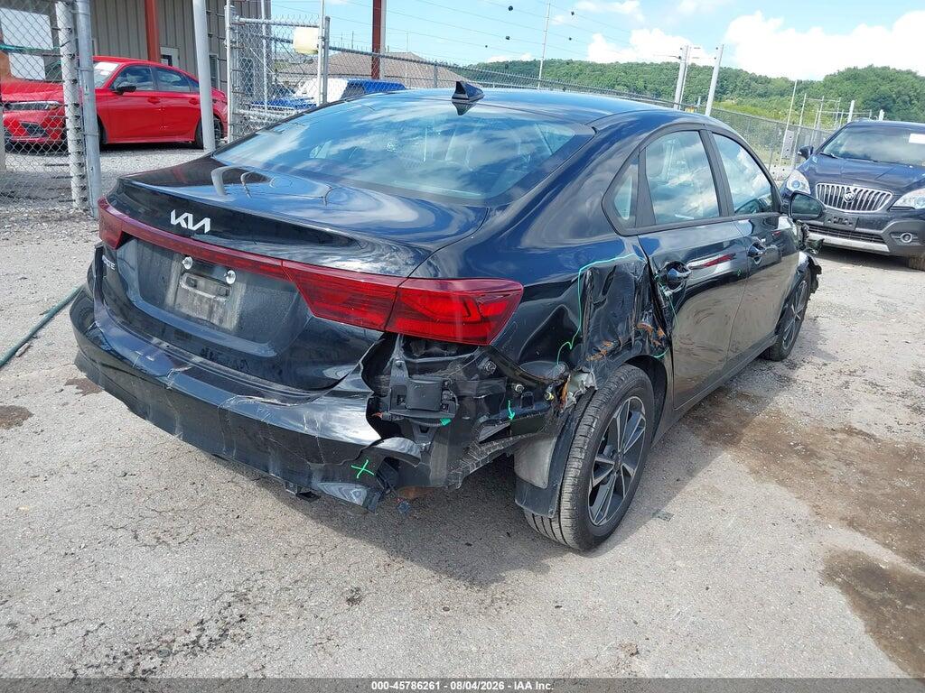 3KPF24AD4PE548534 2023 KIA FORTE photo no. 4