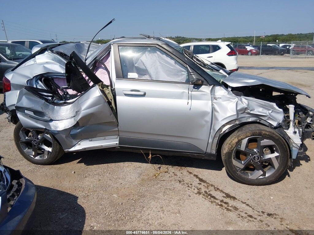 KMHRC8A34PU223324 2023 HYUNDAI VENUE photo no. 12