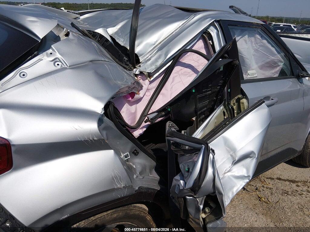 KMHRC8A34PU223324 2023 HYUNDAI VENUE photo no. 8
