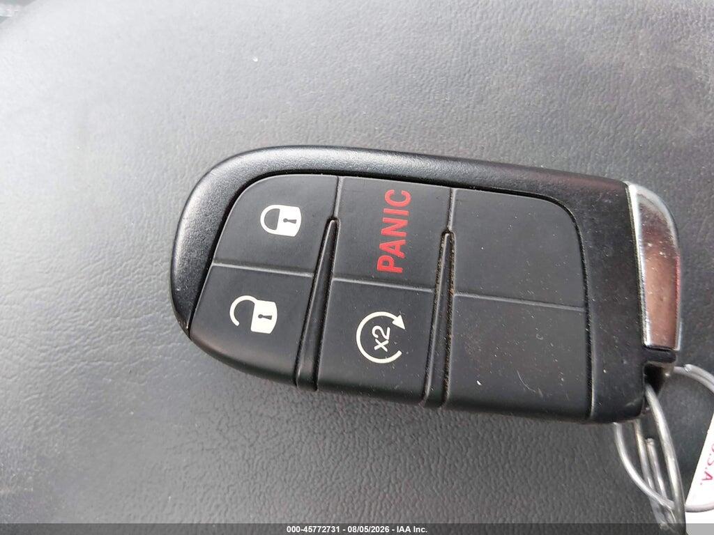 ZACNJDD19PPP29984 2023 JEEP RENEGADE photo no. 11