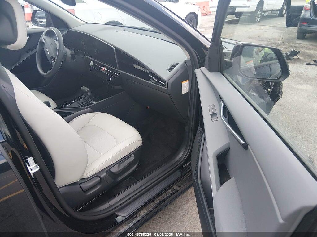 KNDCR3LEXP5080562 2023 KIA NIRO photo no. 5