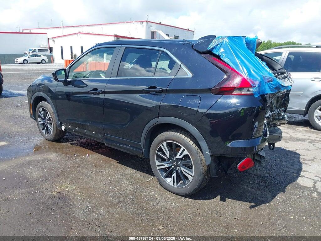 JA4ATWAA8PZ007073 2023 MITSUBISHI ECLIPSE CROSS photo no. 3