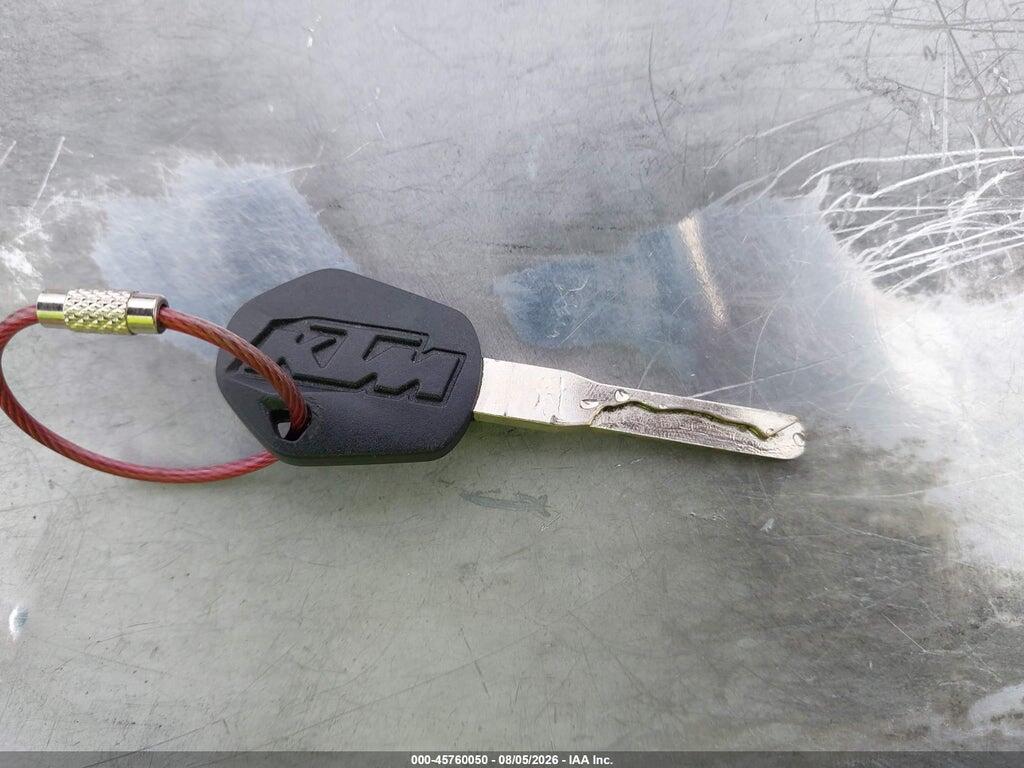 MD2JGJ408PC262464 2023 KTM 390 photo no. 11