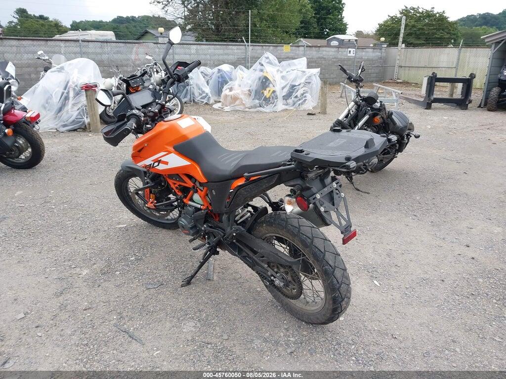 MD2JGJ408PC262464 2023 KTM 390 photo no. 3
