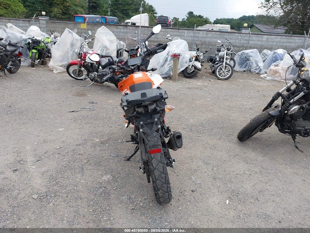 MD2JGJ408PC262464 2023 KTM 390 photo no. 6