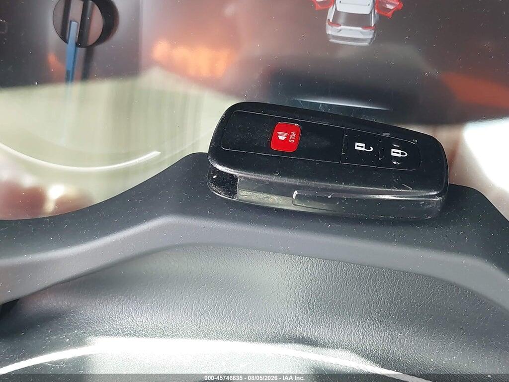 JTM16RFV8PD083402 2023 TOYOTA RAV4 HYBRID photo no. 11
