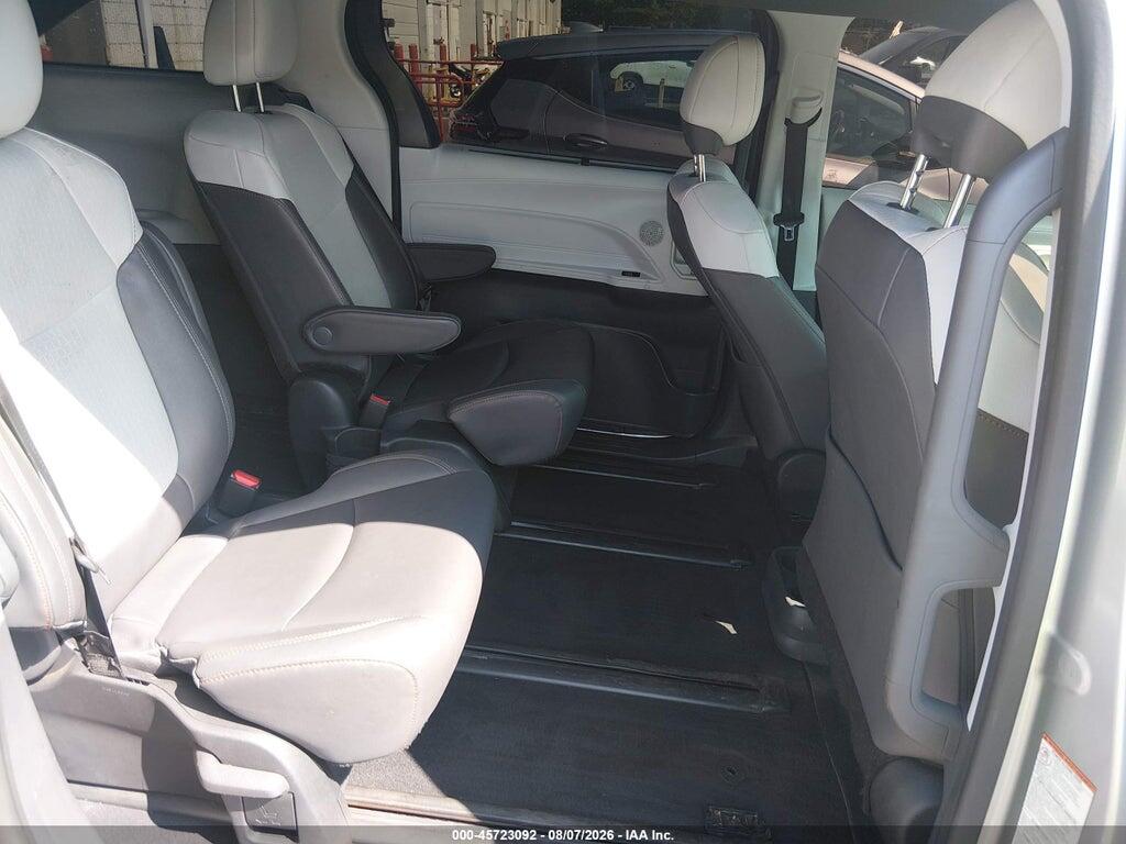 5TDDRKEC3PS178353 2023 TOYOTA SIENNA photo no. 8