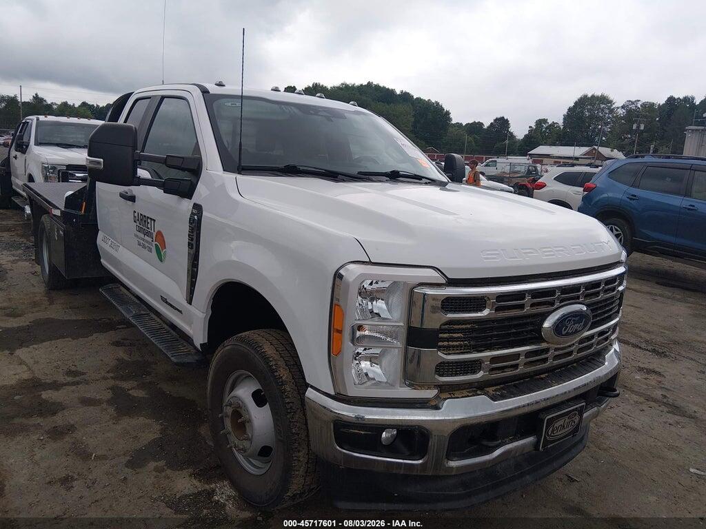 1FD8X3HT5PEC64015 2023 FORD F-350 CHASSIS photo no. 1