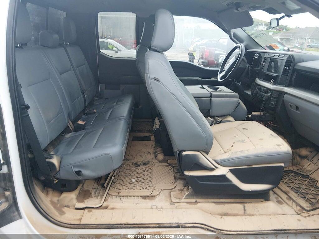 1FD8X3HT5PEC64015 2023 FORD F-350 CHASSIS photo no. 8