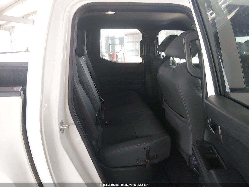 3TYKD5HNXRT017171 2024 TOYOTA TACOMA photo no. 8