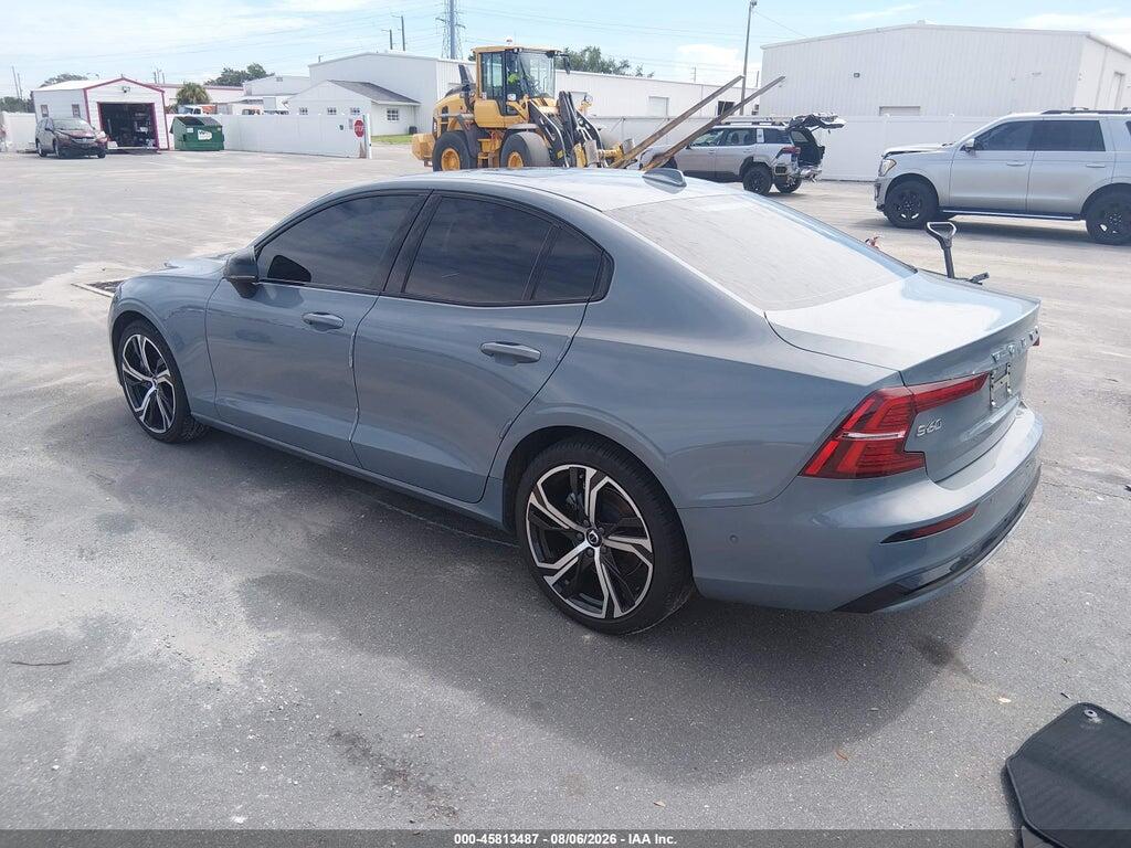 7JRL12TM6RG323317 2024 VOLVO S60 photo no. 3
