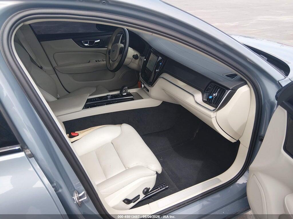 7JRL12TM6RG323317 2024 VOLVO S60 photo no. 5