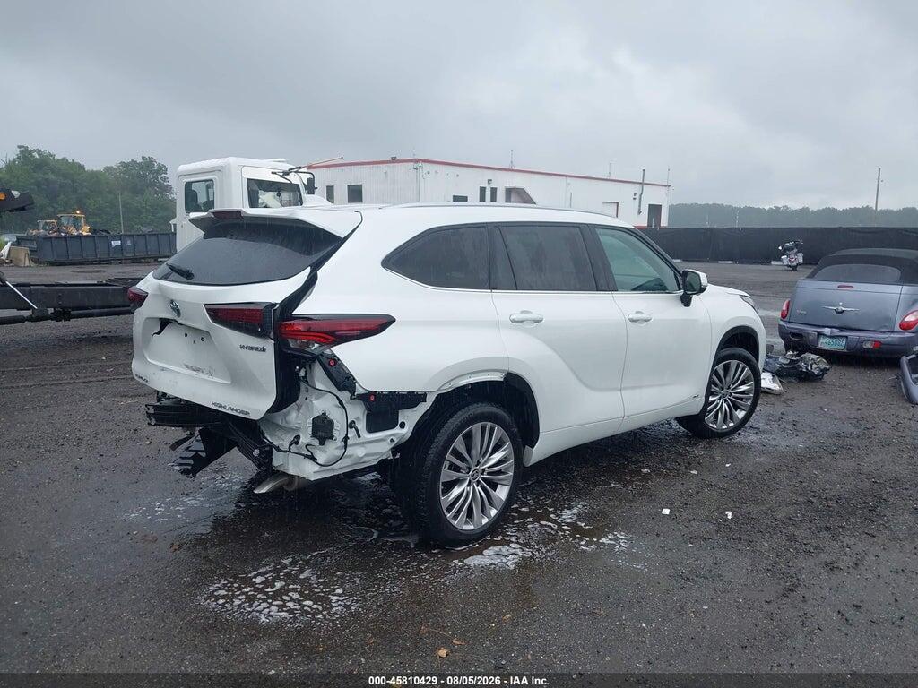 5TDEBRCH7RS632672 2024 TOYOTA HIGHLANDER HYBRID photo no. 4