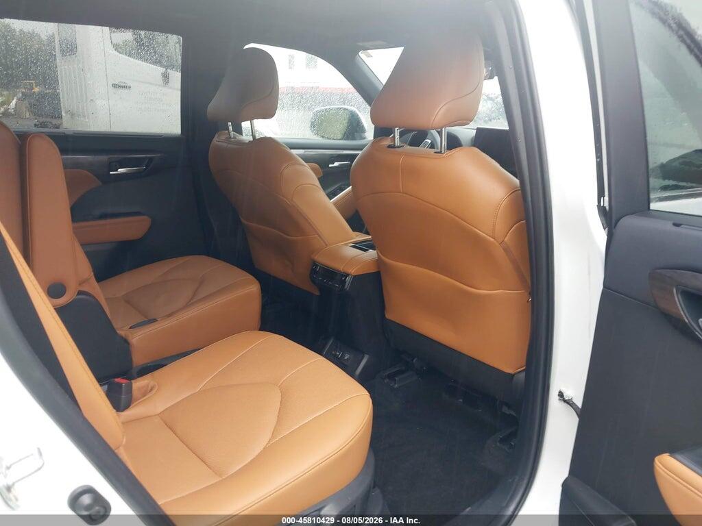 5TDEBRCH7RS632672 2024 TOYOTA HIGHLANDER HYBRID photo no. 8