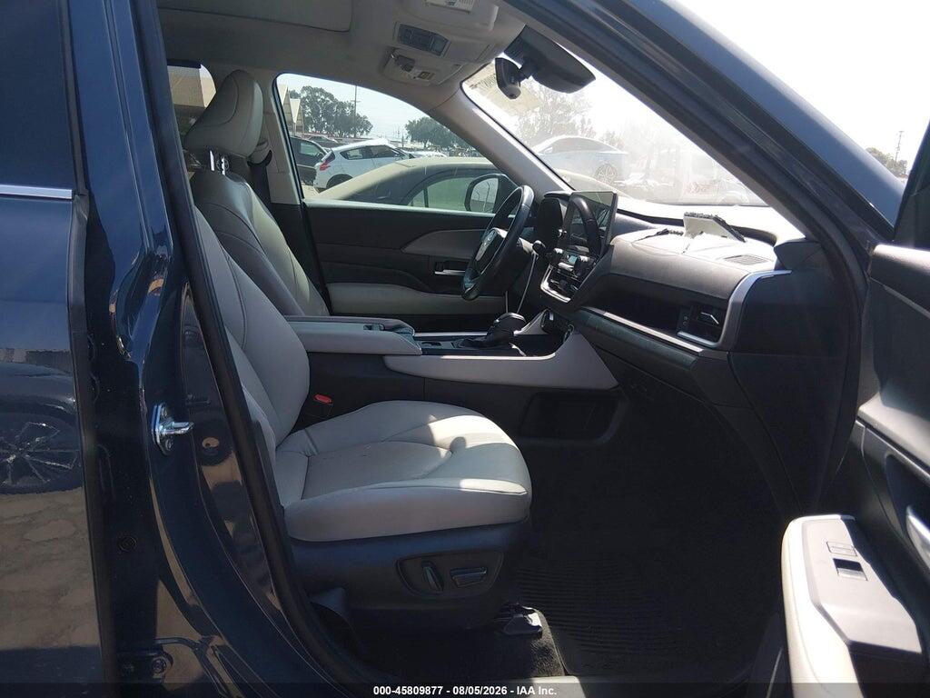 5TDAAAA58RS000405 2024 TOYOTA GRAND HIGHLANDER photo no. 5