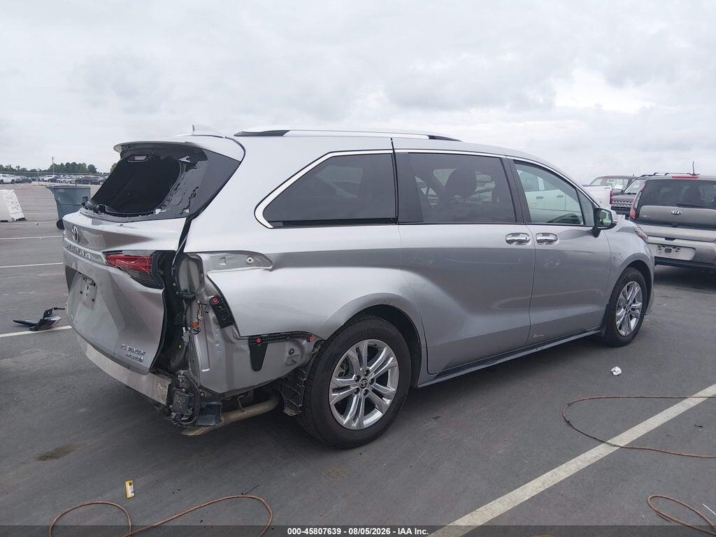 5TDESKFC3RS145525 2024 TOYOTA SIENNA photo no. 4