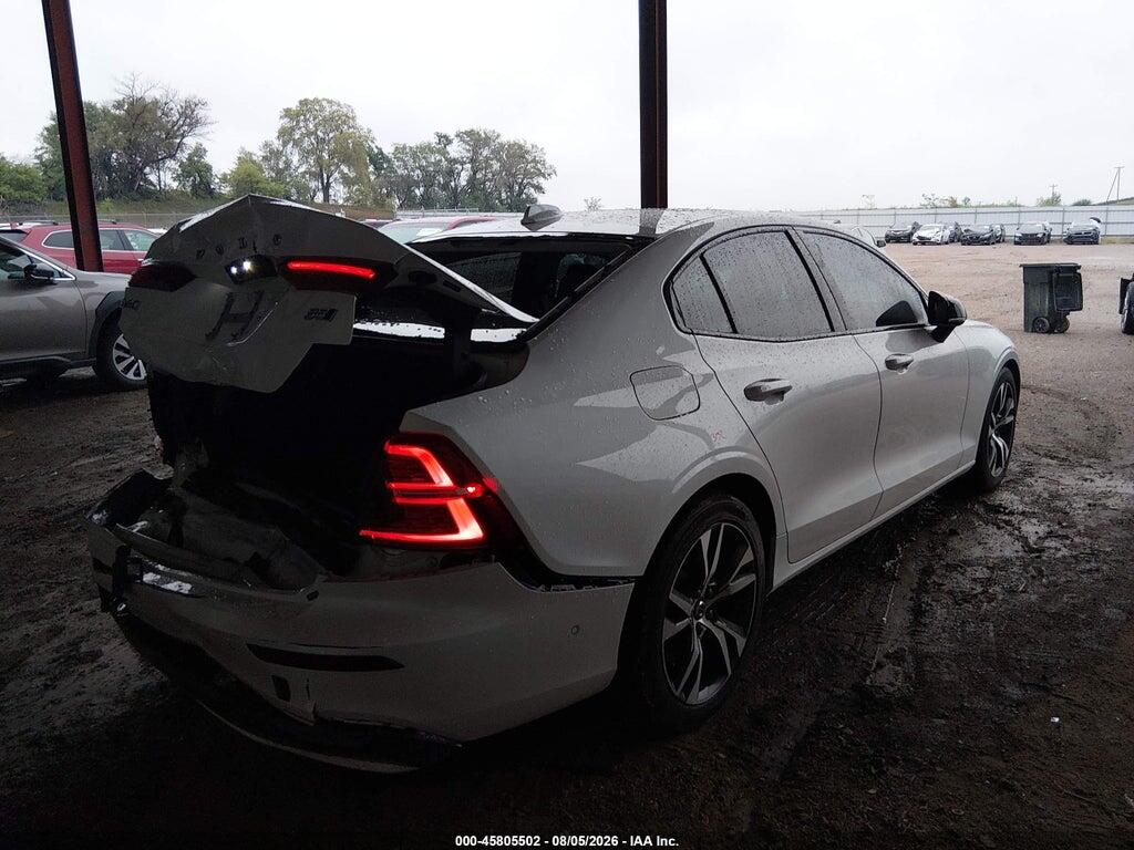 7JRL12TL8RG317560 2024 VOLVO S60 photo no. 4