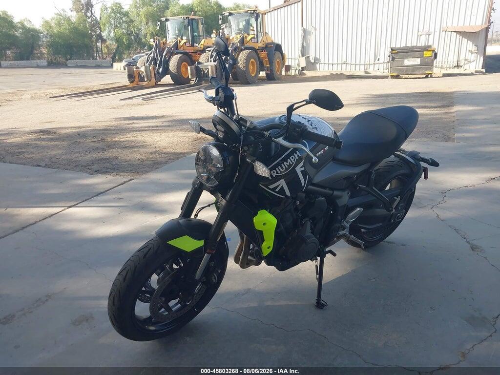 SMTL10UL9RTBN0445 2024 TRIUMPH MOTORCYCLE TRIDENT 660 photo no. 2