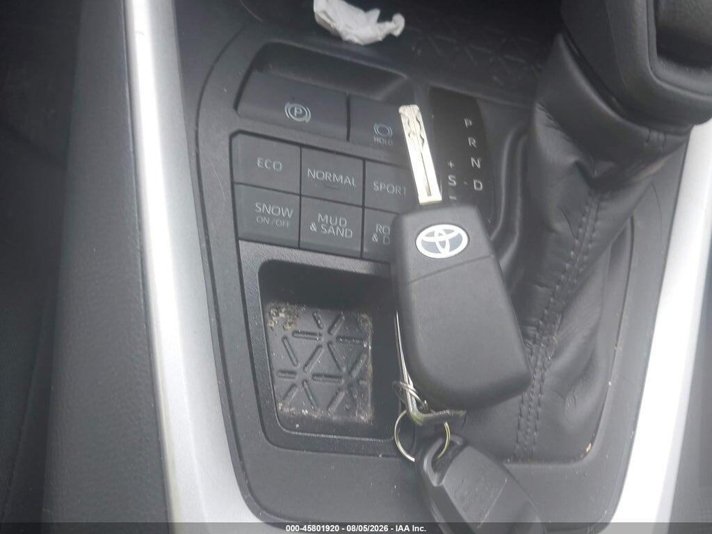 2T3F1RFV8RC458927 2024 TOYOTA RAV4 photo no. 11