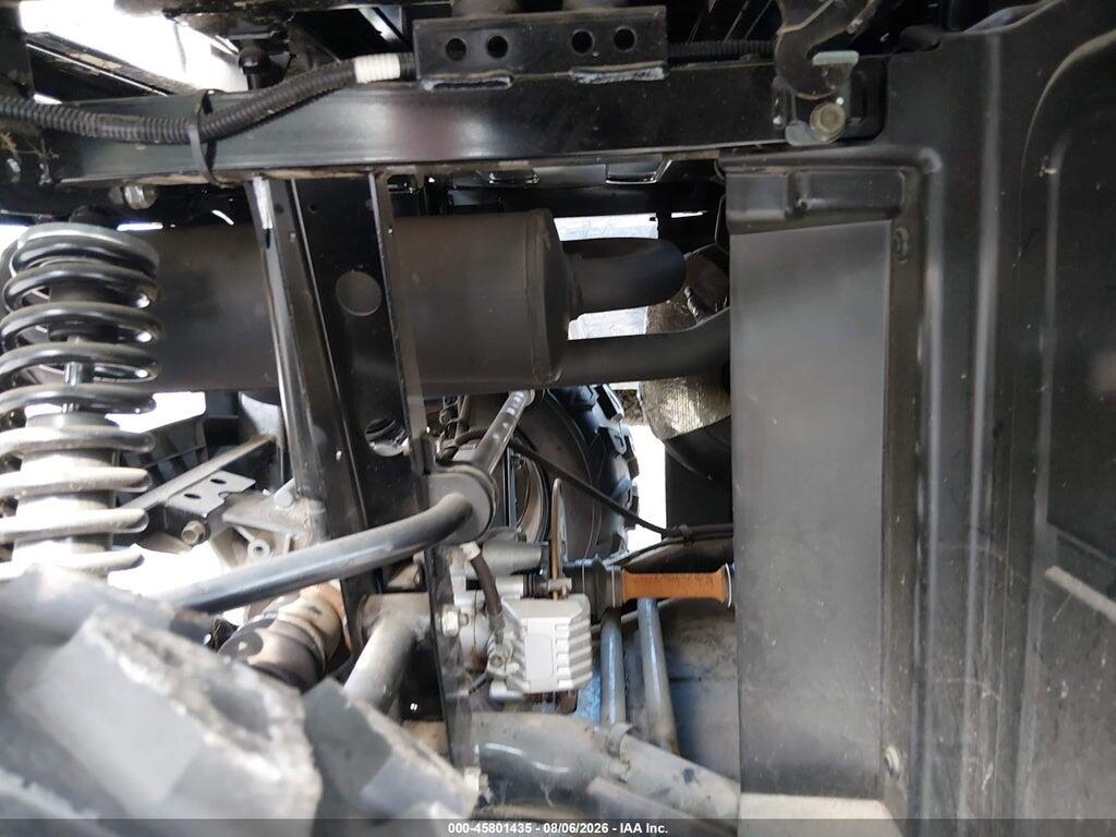 RFBUR32A1RBA50105 2024 KYMCO USA INC UXV photo no. 8