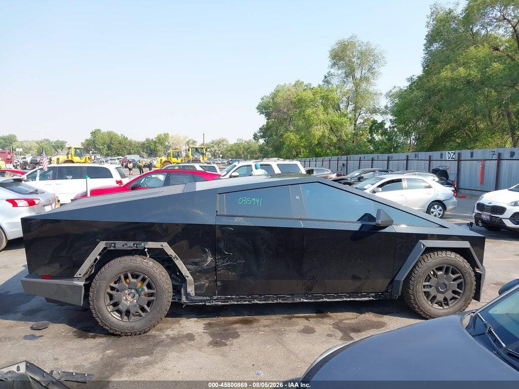 7G2CEHED1RA035941 2024 TESLA CYBERTRUCK photo no. 12