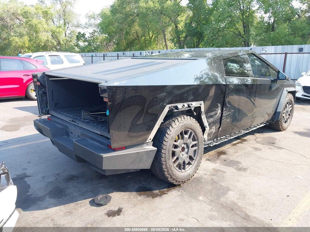 7G2CEHED1RA035941 2024 TESLA CYBERTRUCK photo no. 4
