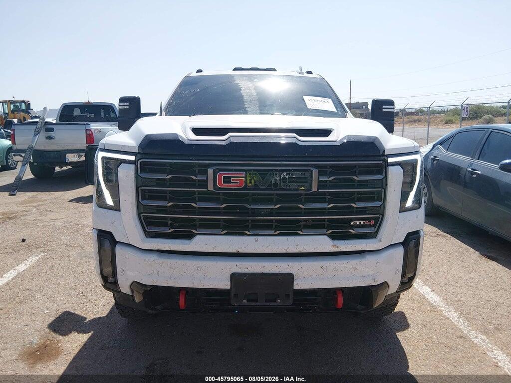 1GT49PEY4RF282913 2024 GMC SIERRA 2500HD photo no. 12