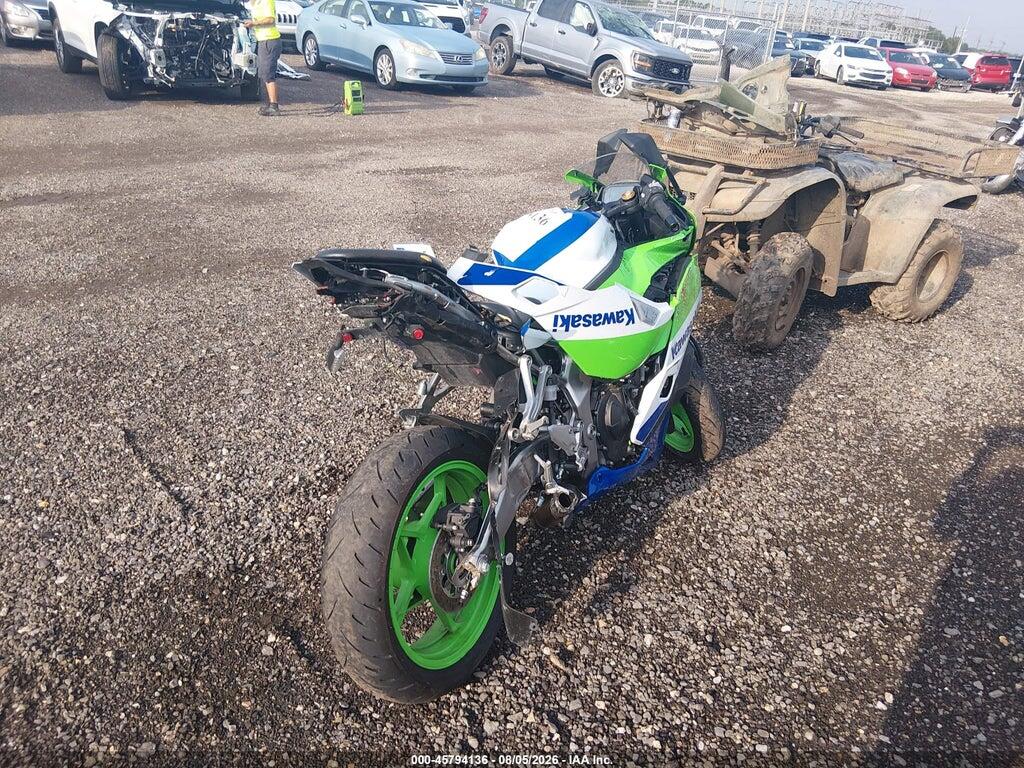 ML5ZXCS17RDA28729 2024 KAWASAKI ZX400 photo no. 4