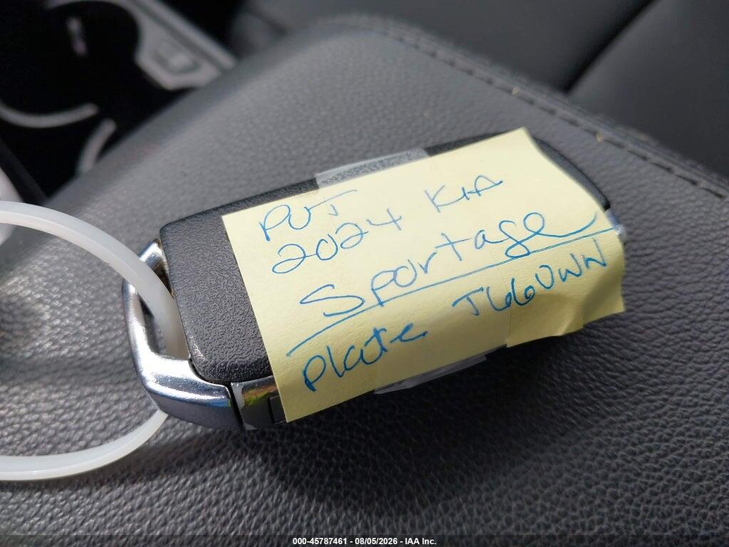 KNDPVCDF7R7310232 2024 KIA SPORTAGE photo no. 11