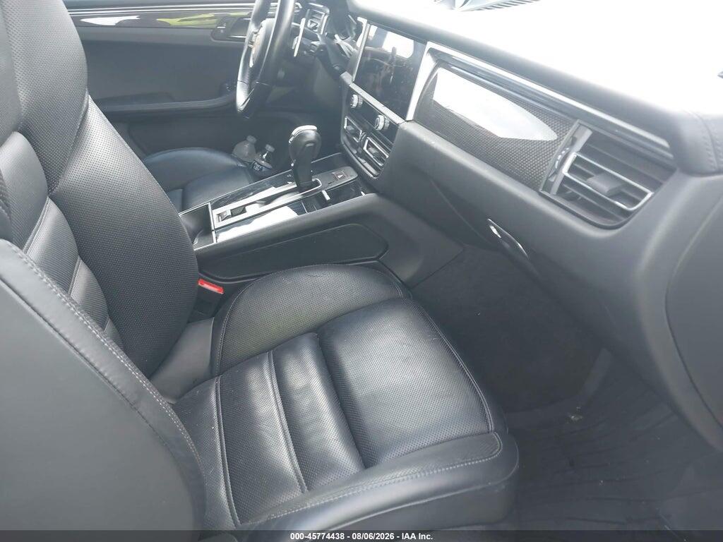 WP1AF2A5XRLB55156 2024 PORSCHE MACAN photo no. 5