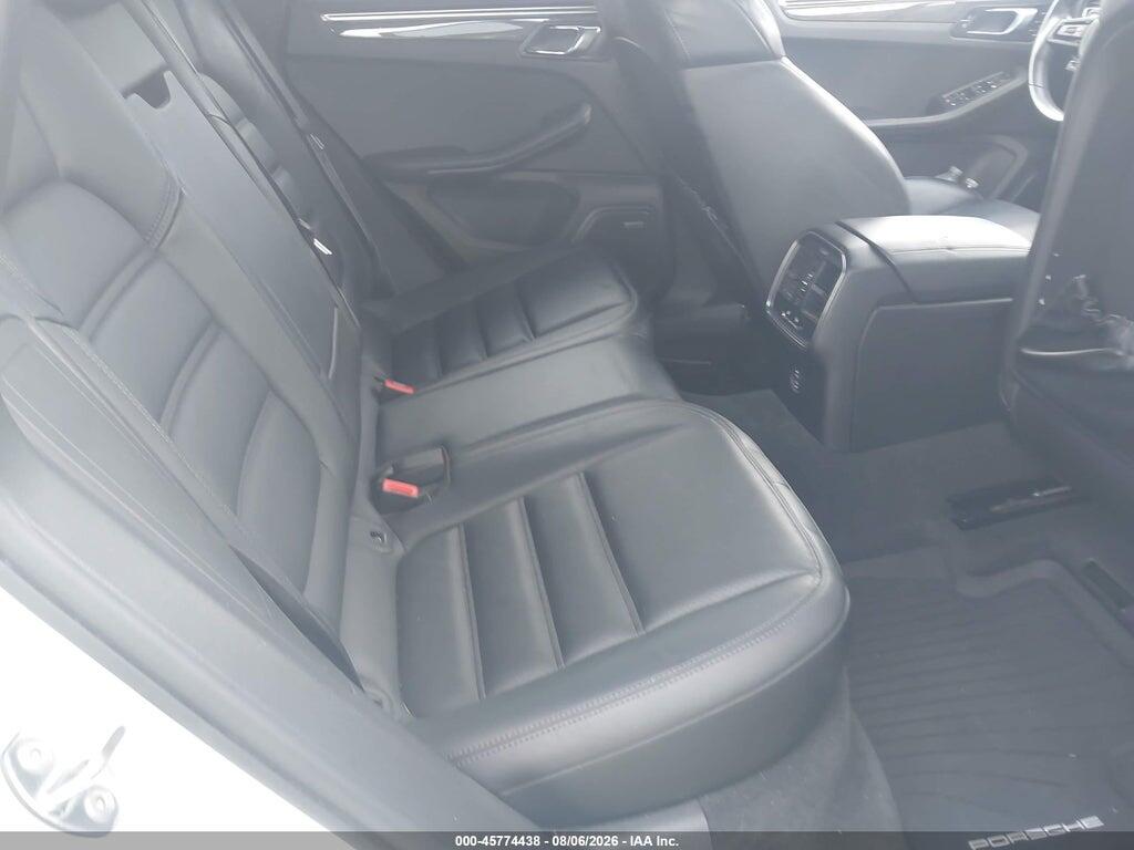 WP1AF2A5XRLB55156 2024 PORSCHE MACAN photo no. 8