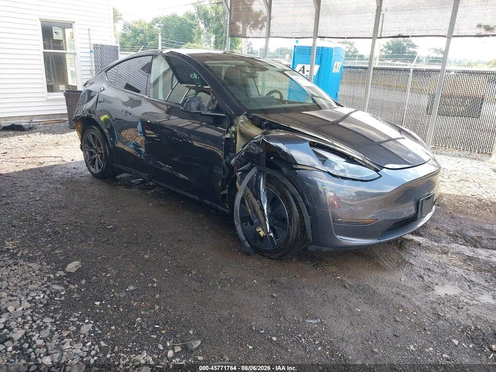 7SAYGDED7RF205673 2024 TESLA MODEL Y photo no. 1