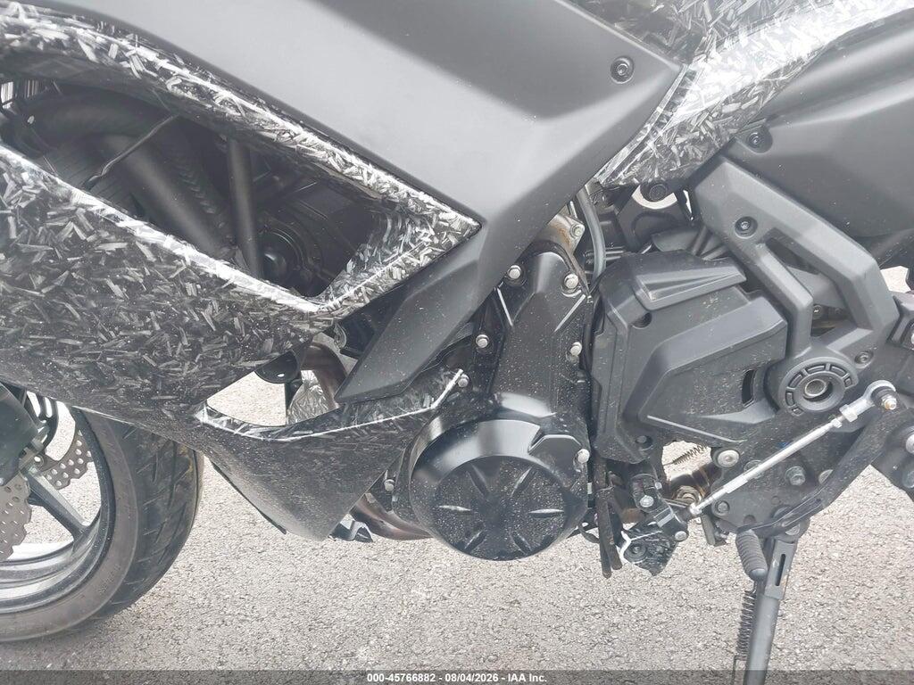 ML5EXEP10RDAB9806 2024 KAWASAKI EX650 photo no. 9