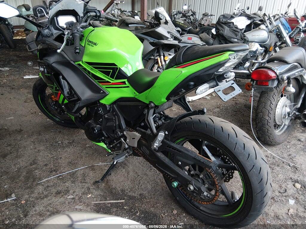 ML5EXEP16RDAB3542 2024 KAWASAKI EX650 photo no. 3