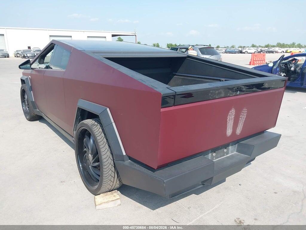 7G2CEHED4RA003274 2024 TESLA CYBERTRUCK photo no. 3