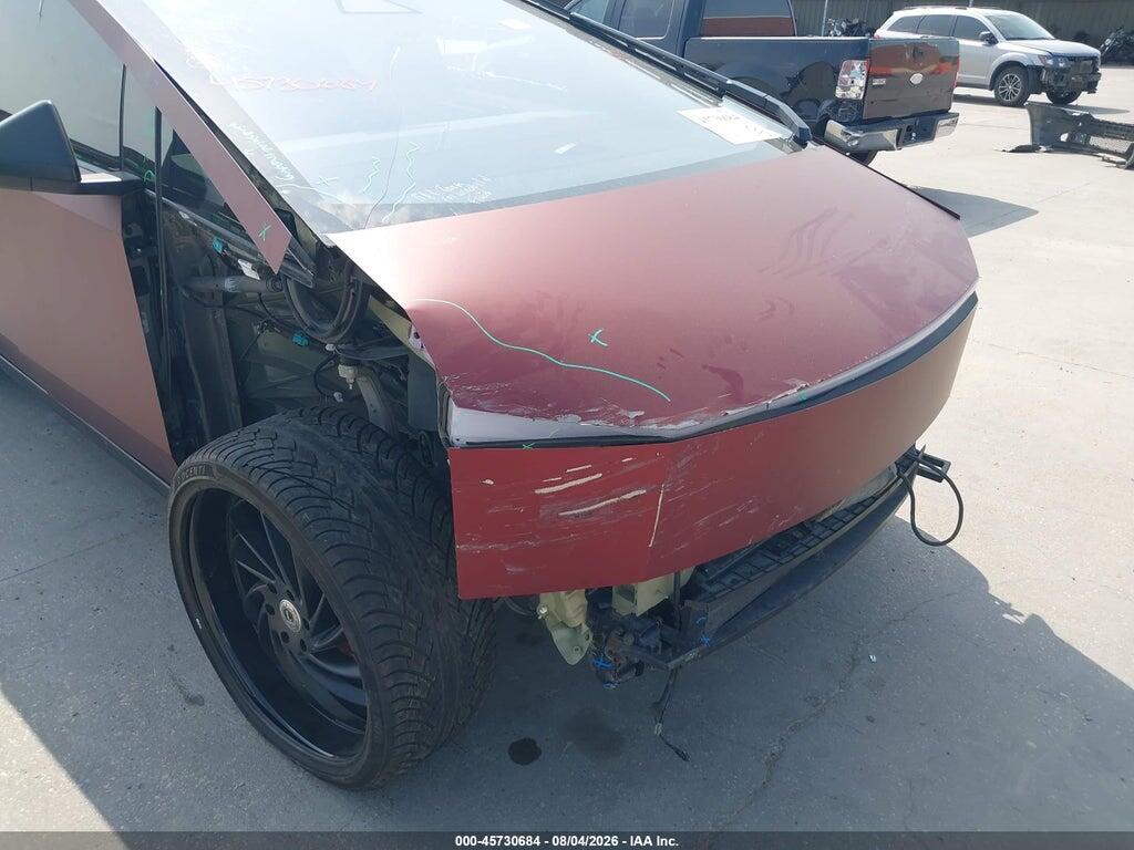 7G2CEHED4RA003274 2024 TESLA CYBERTRUCK photo no. 6