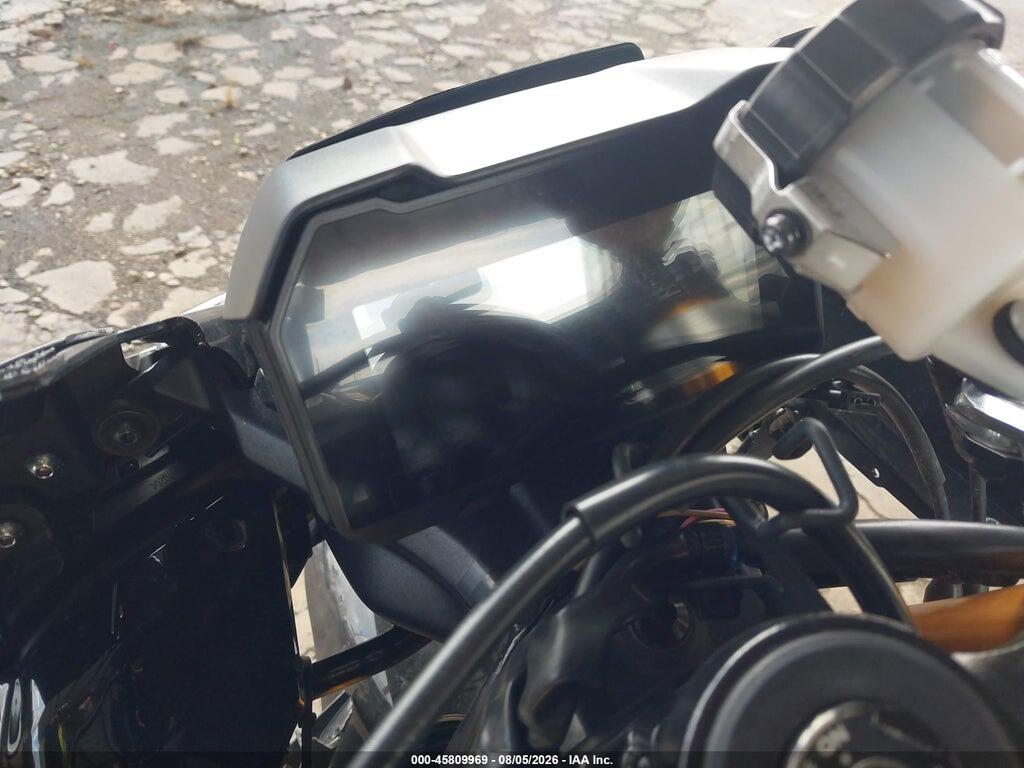JYARM38E0SA019072 2025 YAMAHA YZFR7 photo no. 7