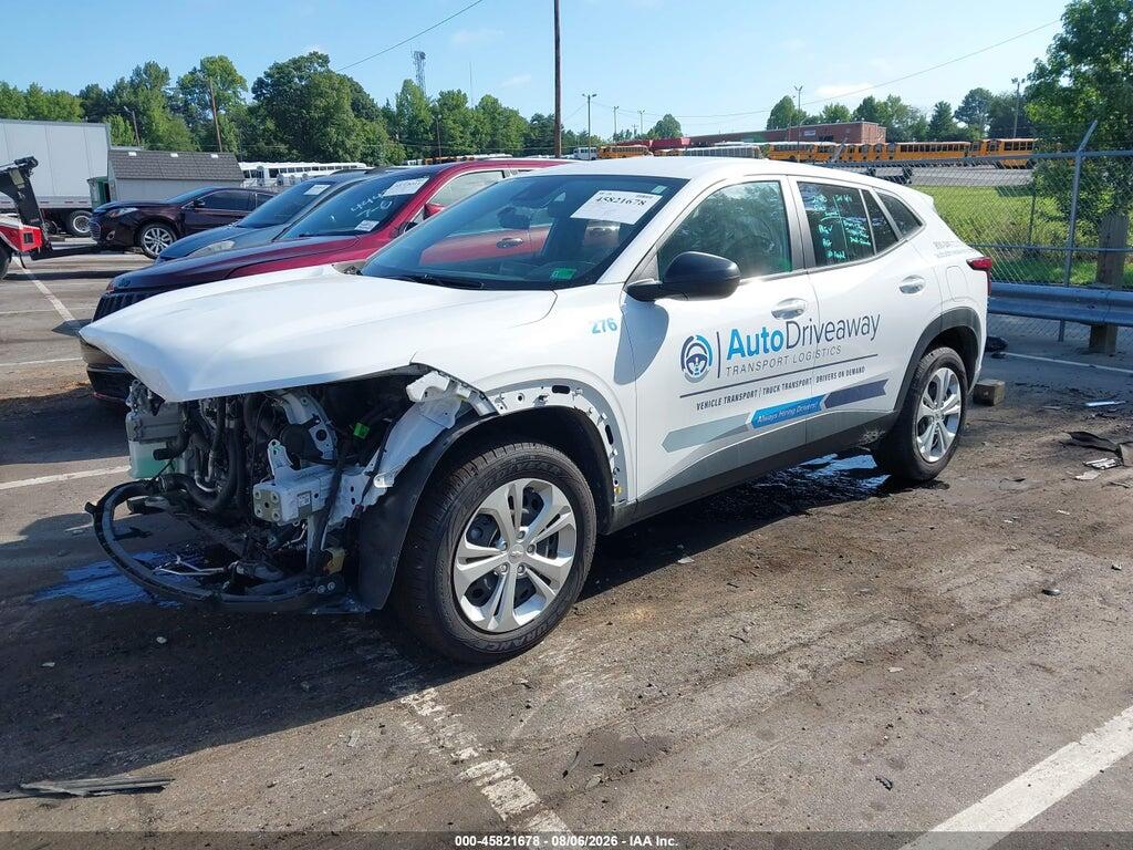 KL77LFEP5SC110152 2025 CHEVROLET TRAX photo no. 2
