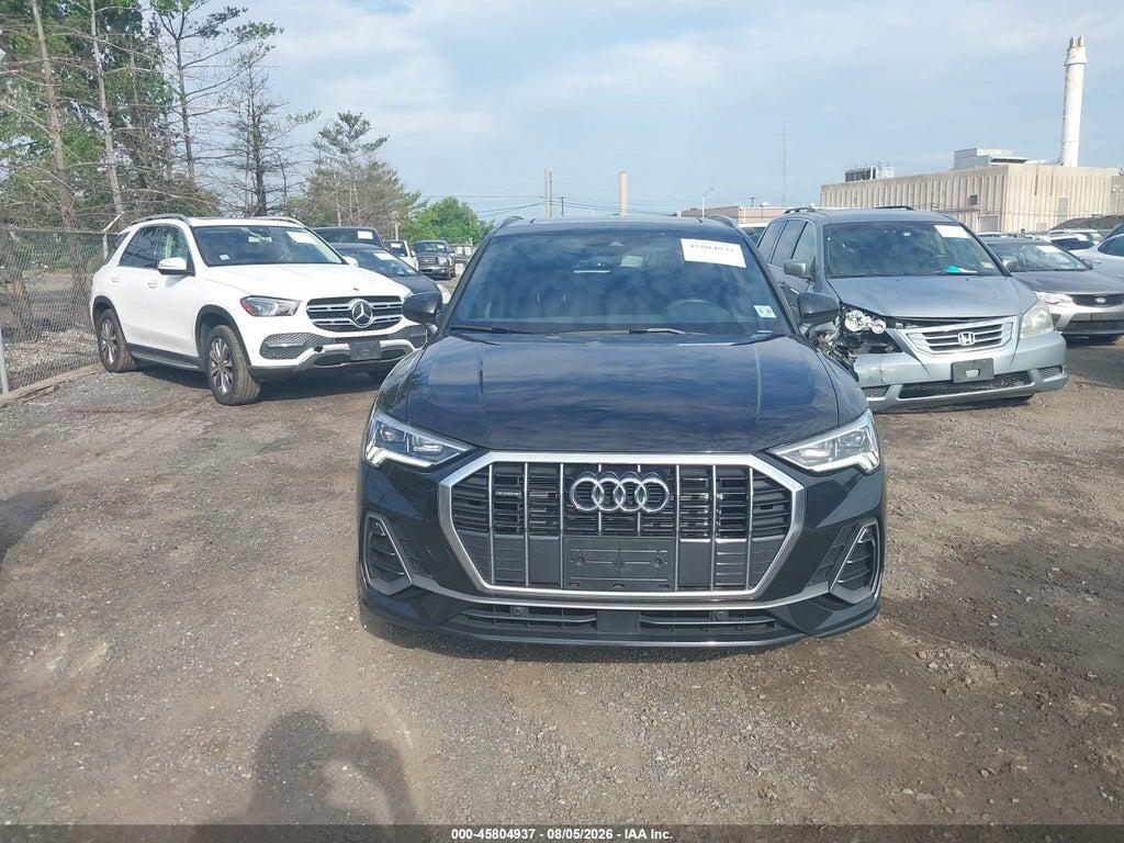 WA1DECF33S1069326 2025 AUDI Q3 photo no. 12
