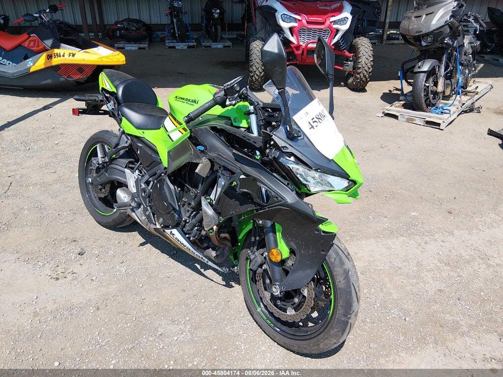 ML5EXEP15SDAF8347 2025 KAWASAKI EX650 photo no. 1