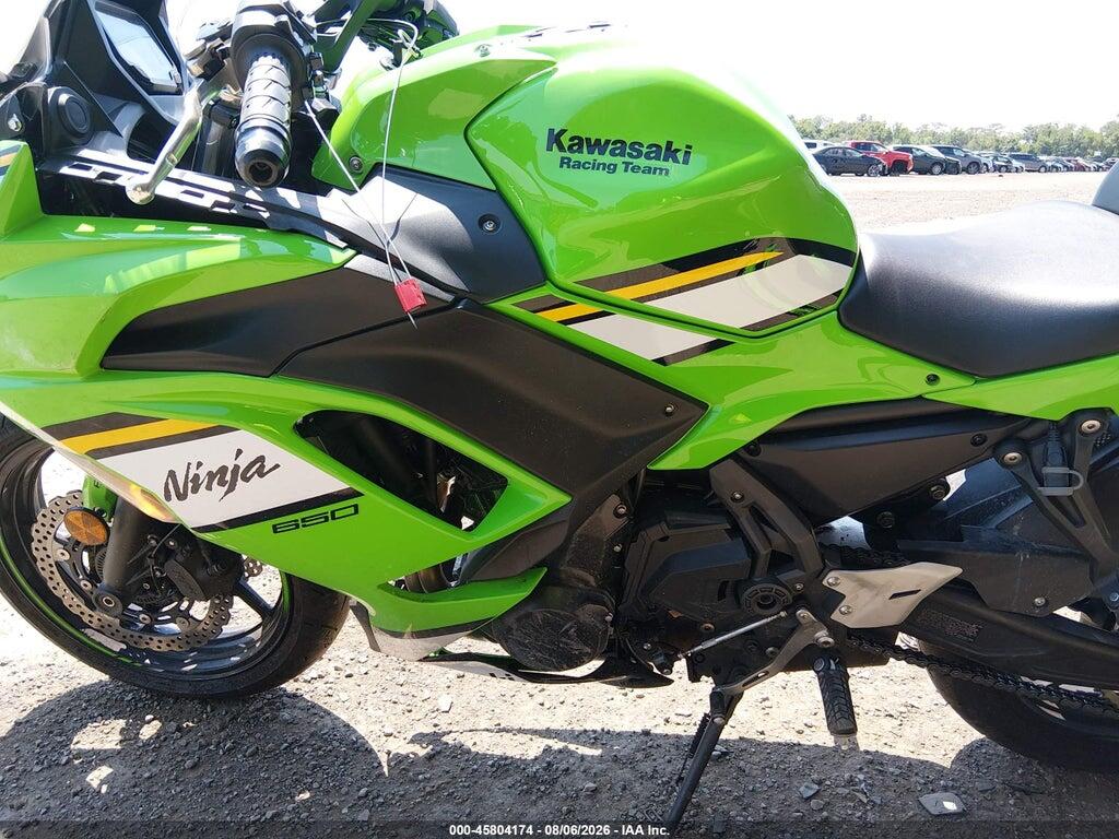 ML5EXEP15SDAF8347 2025 KAWASAKI EX650 photo no. 9