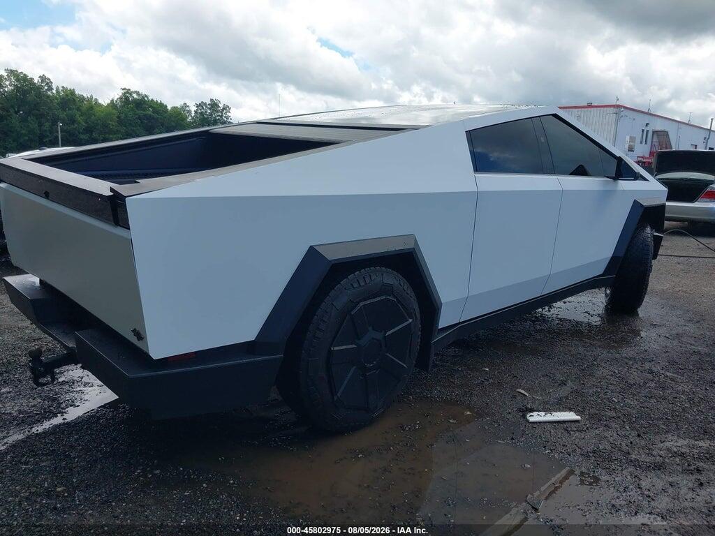 7G2CEHEE9SA060522 2025 TESLA CYBERTRUCK photo no. 4
