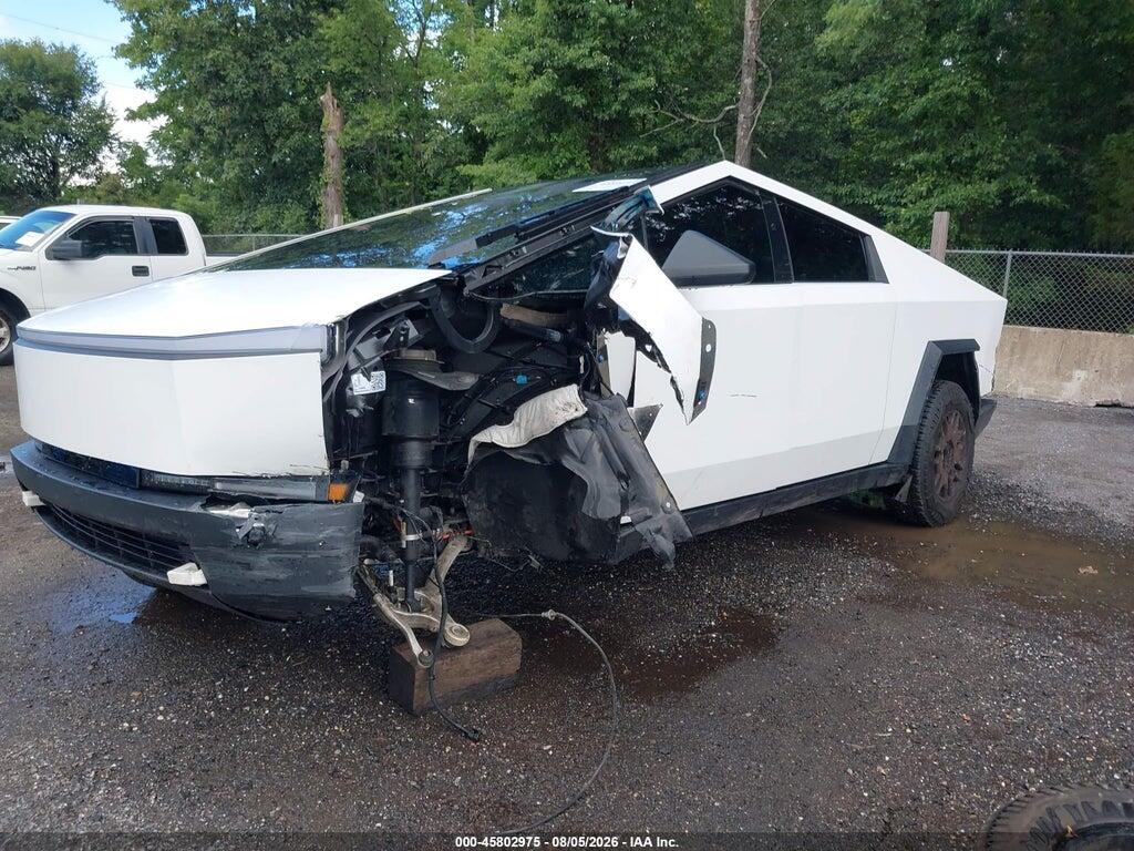 7G2CEHEE9SA060522 2025 TESLA CYBERTRUCK photo no. 6