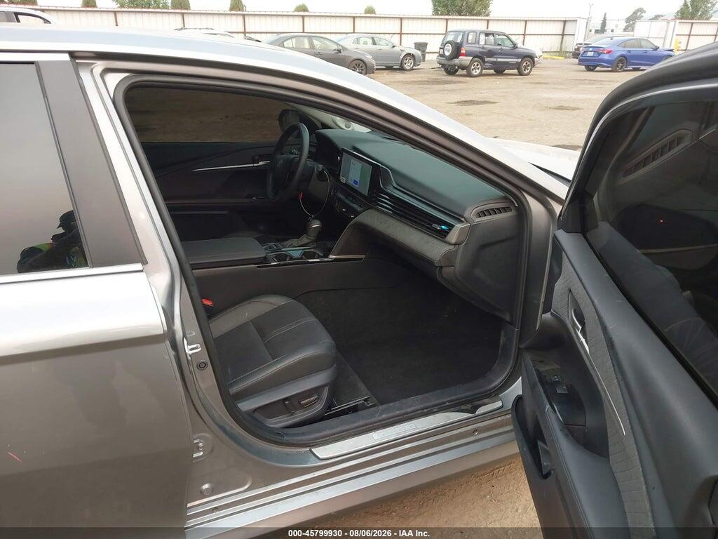 4T1DBADK2SU520270 2025 TOYOTA CAMRY photo no. 5