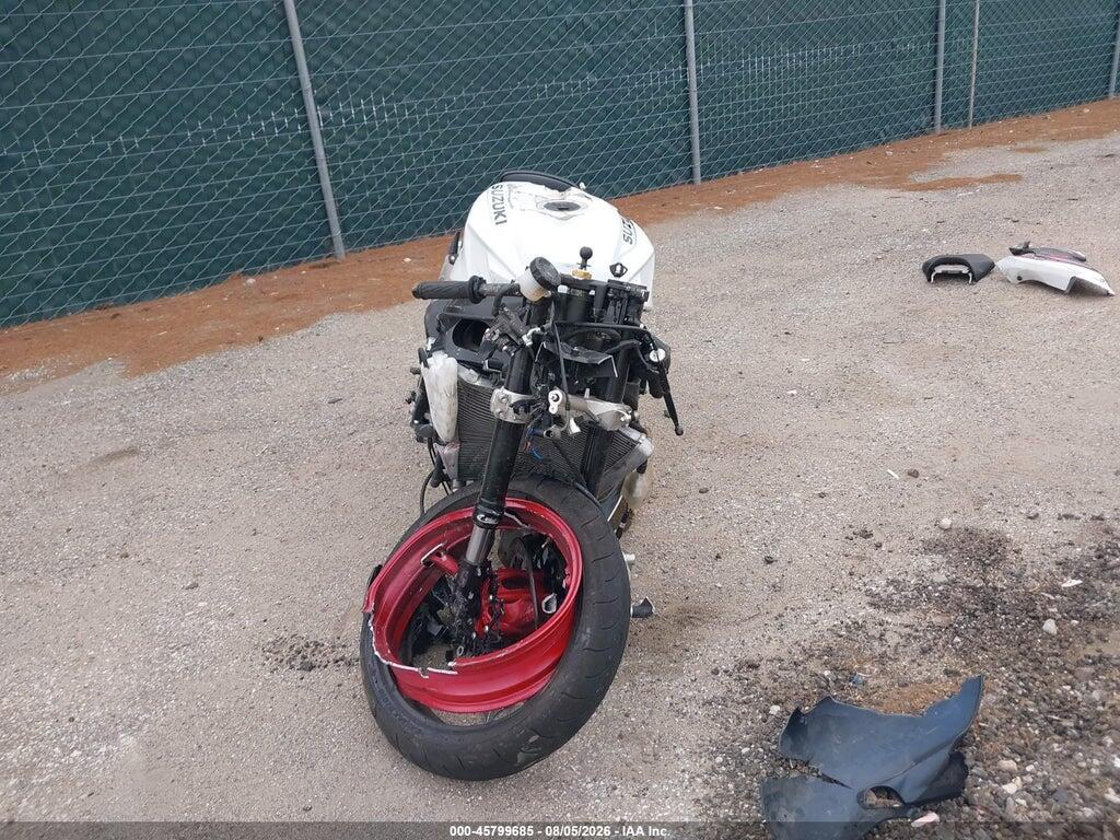 JS1GN7FA2S7101697 2025 SUZUKI GSX-R600 photo no. 5