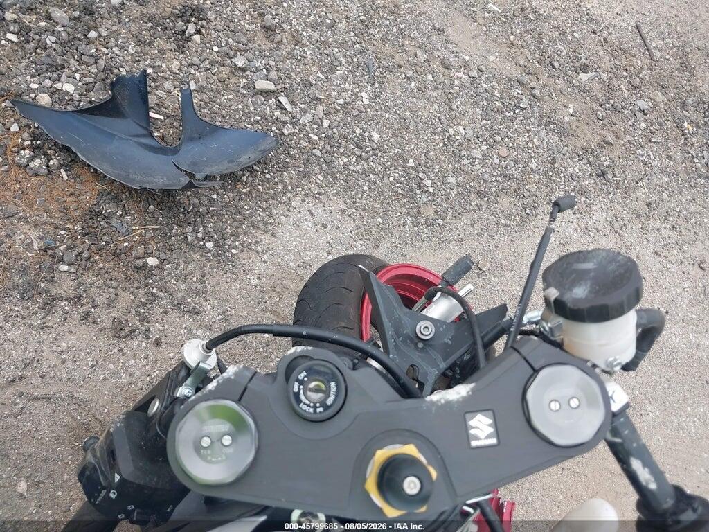 JS1GN7FA2S7101697 2025 SUZUKI GSX-R600 photo no. 7