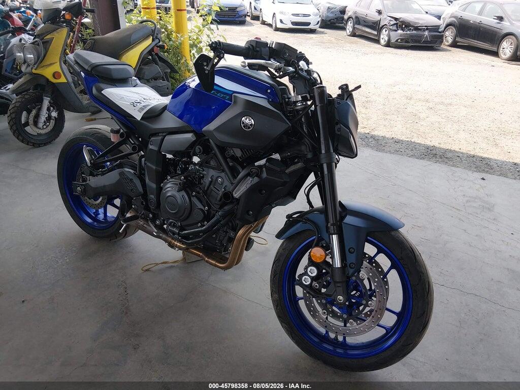 2025 YAMAHA MTN690 JYARM48E7SA001898