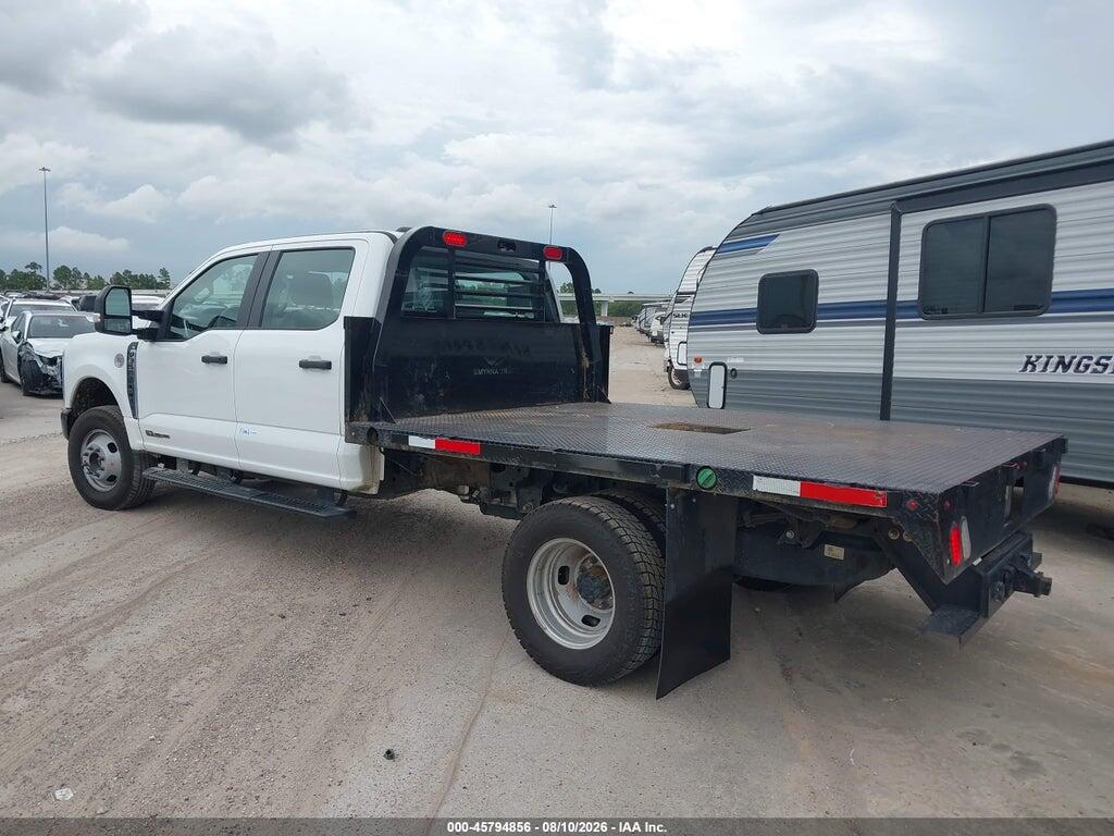 1FD8W3HT6SEC52628 2025 FORD F-350 CHASSIS photo no. 4