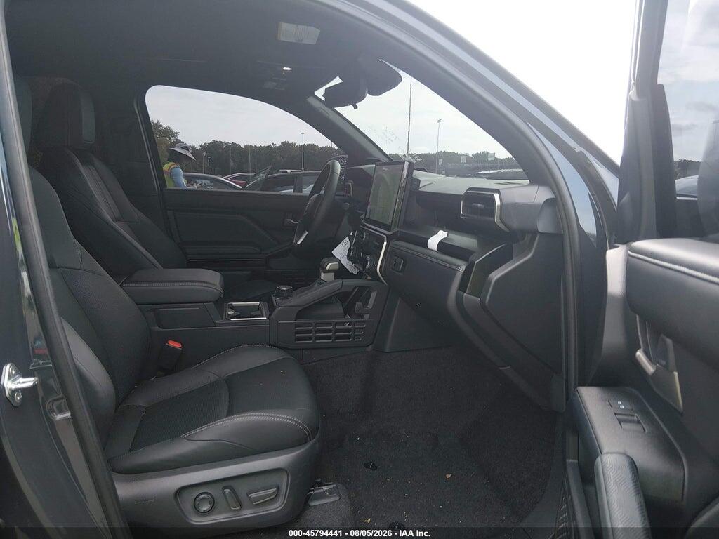 JTEVA5BR5S5059381 2025 TOYOTA 4RUNNER photo no. 5
